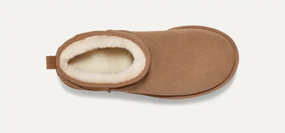 Ugg Classic Ultra Mini Plataforma para mujer en color castaño 1135092