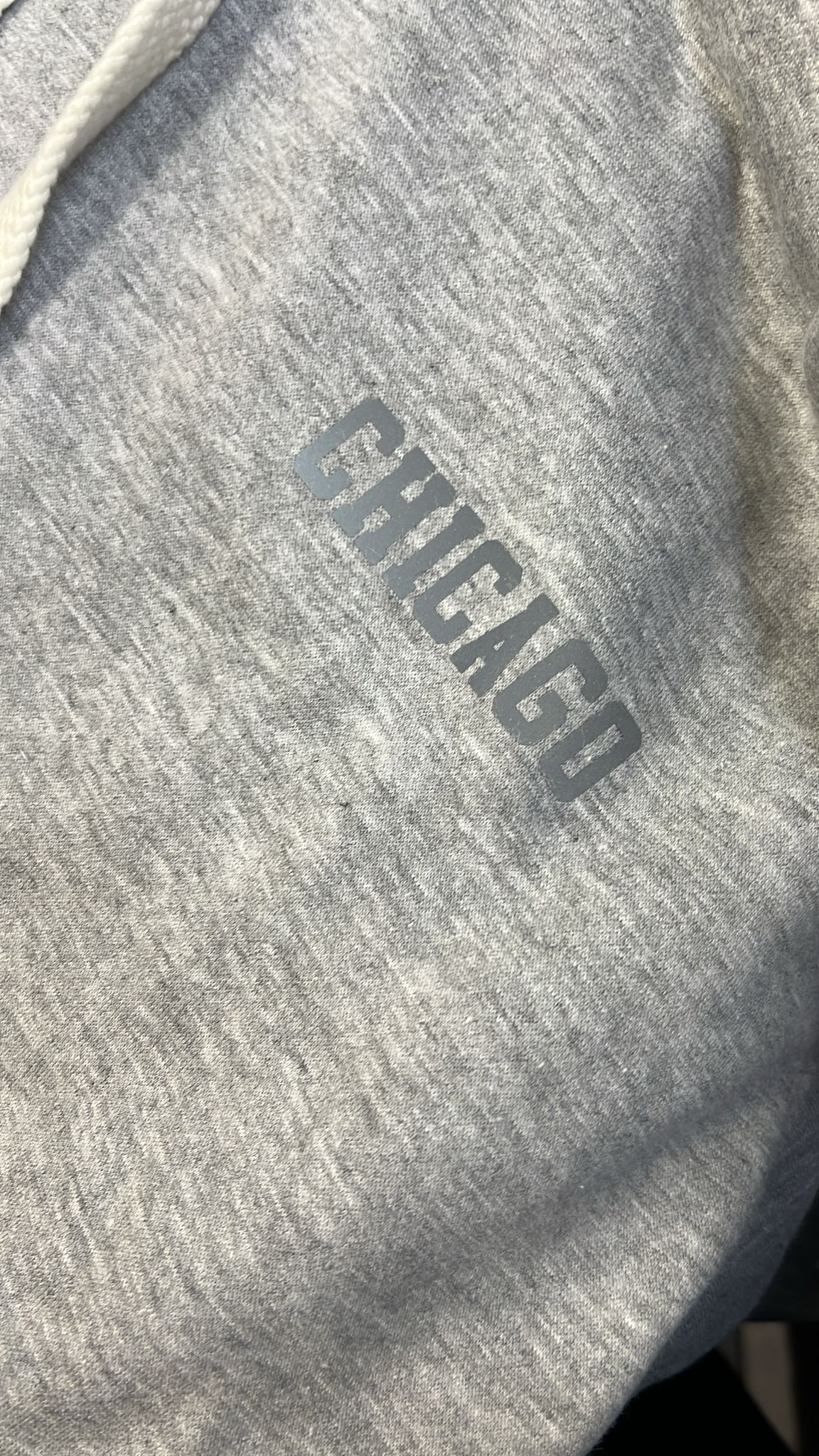 Conjunto de dos piezas de polar con sudadera con capucha Chicago