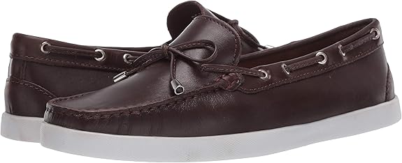 Chaussure bateau en cuir pour femme Driver Club USA fabriquée au Brésil avec détail nœud papillon