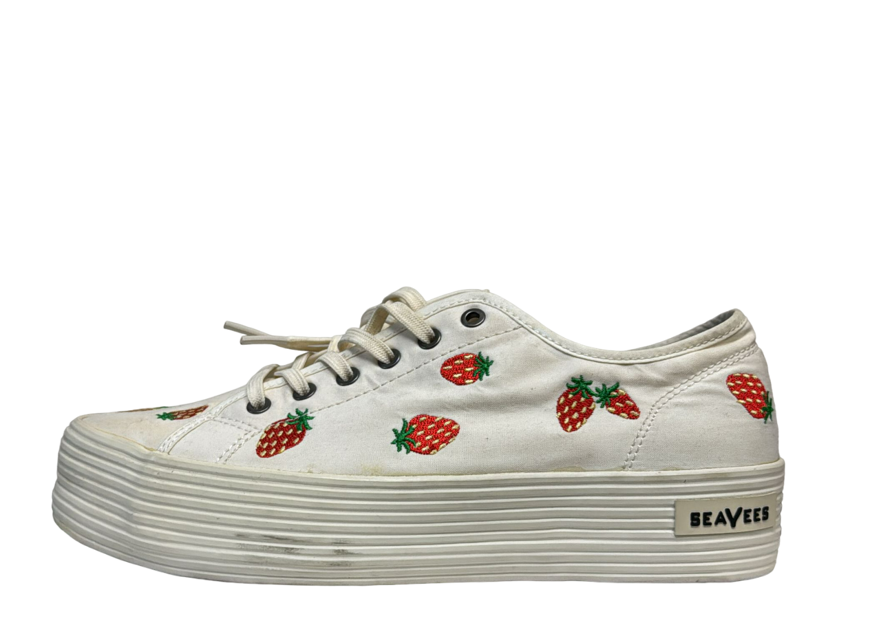 SeaYees White Sneakers with Strawberry Embroidery Print Sneakers