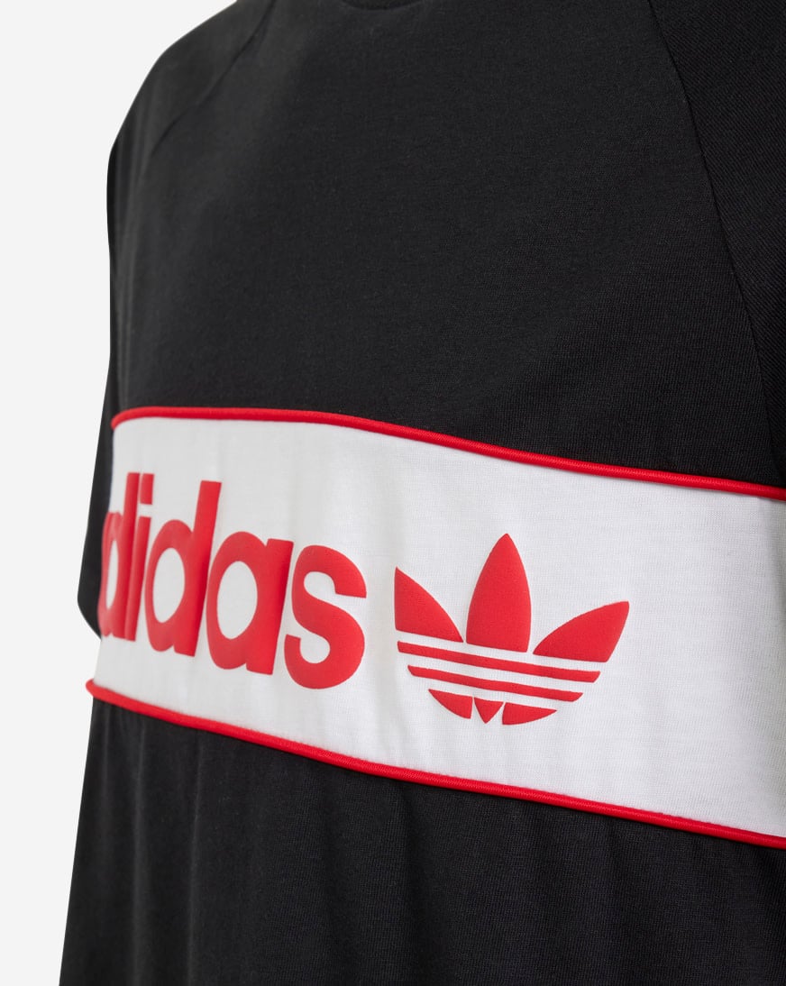 T-shirt Adidas à blocs de couleurs pour l'école primaire IS3285