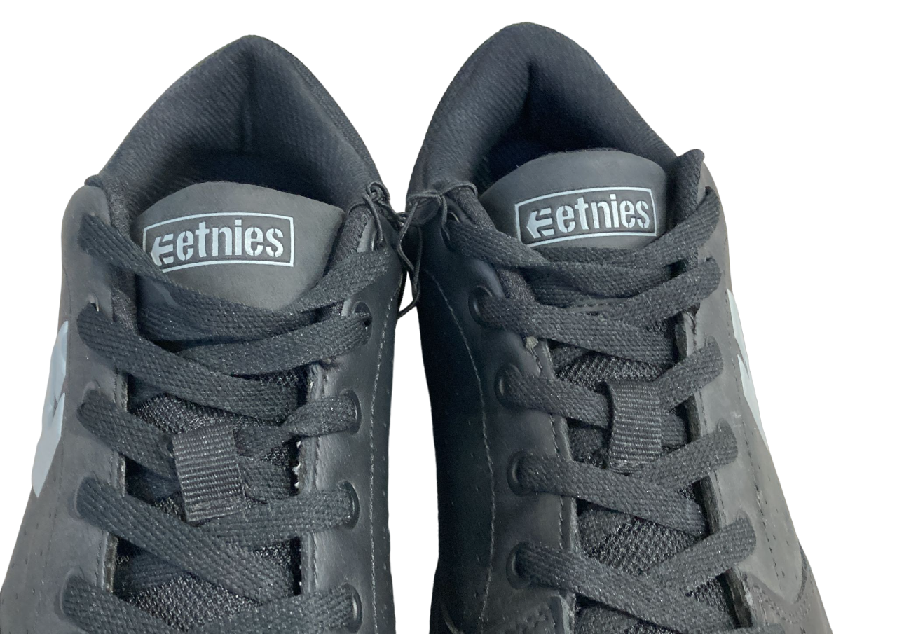 Chaussures de sport Etnies Skater 2 pour hommes entièrement noires