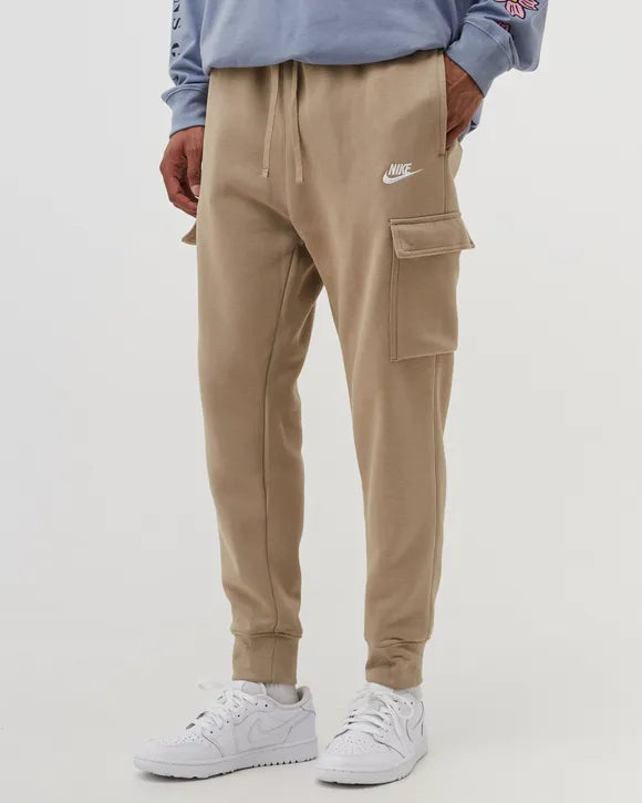 Pantalon cargo en polaire Nike Sportswear Club CD3129-247