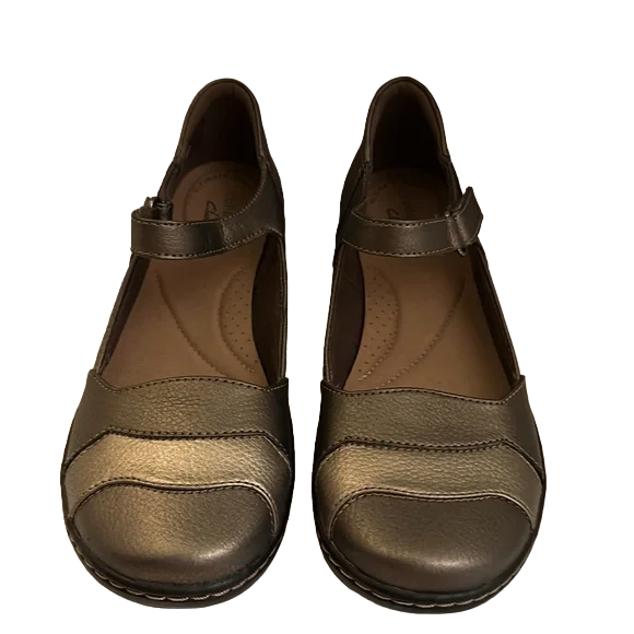 Chaussures à enfiler faciles pour femmes de la collection Clarks Mary Jane marron