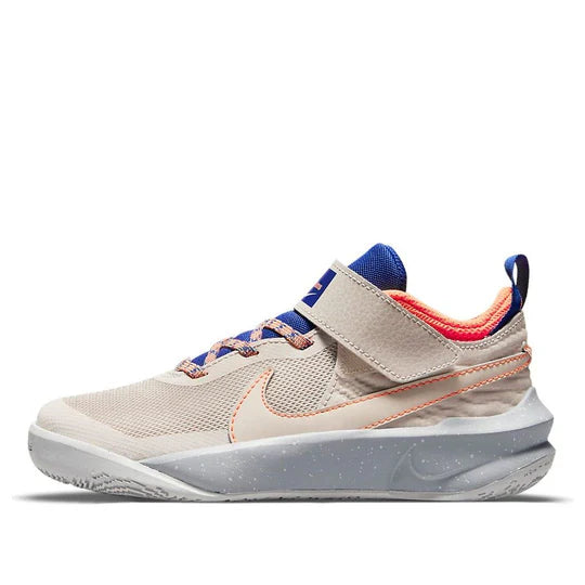 Nike Team Hustle D10 SE 'Desert Sand' DD1882-001