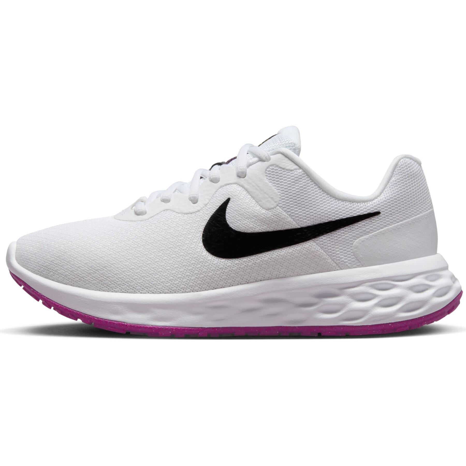 Nike Revolution 6 NN DC3729-106 pour femme